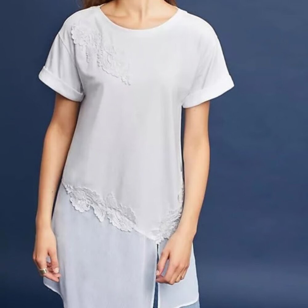 ⭐ Anthropologie Akemi + Kin Kris White Lace Asymmetrical Hem Tunic Top XXSP